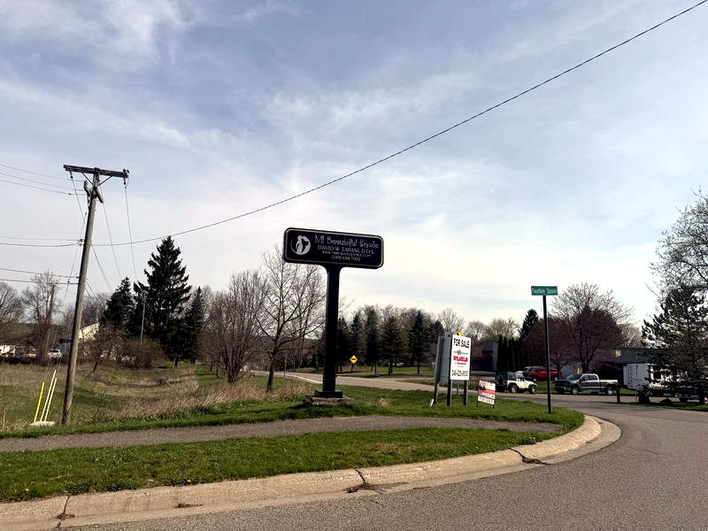 Fountain Square - April 23 2025 Photo (newer photo)
